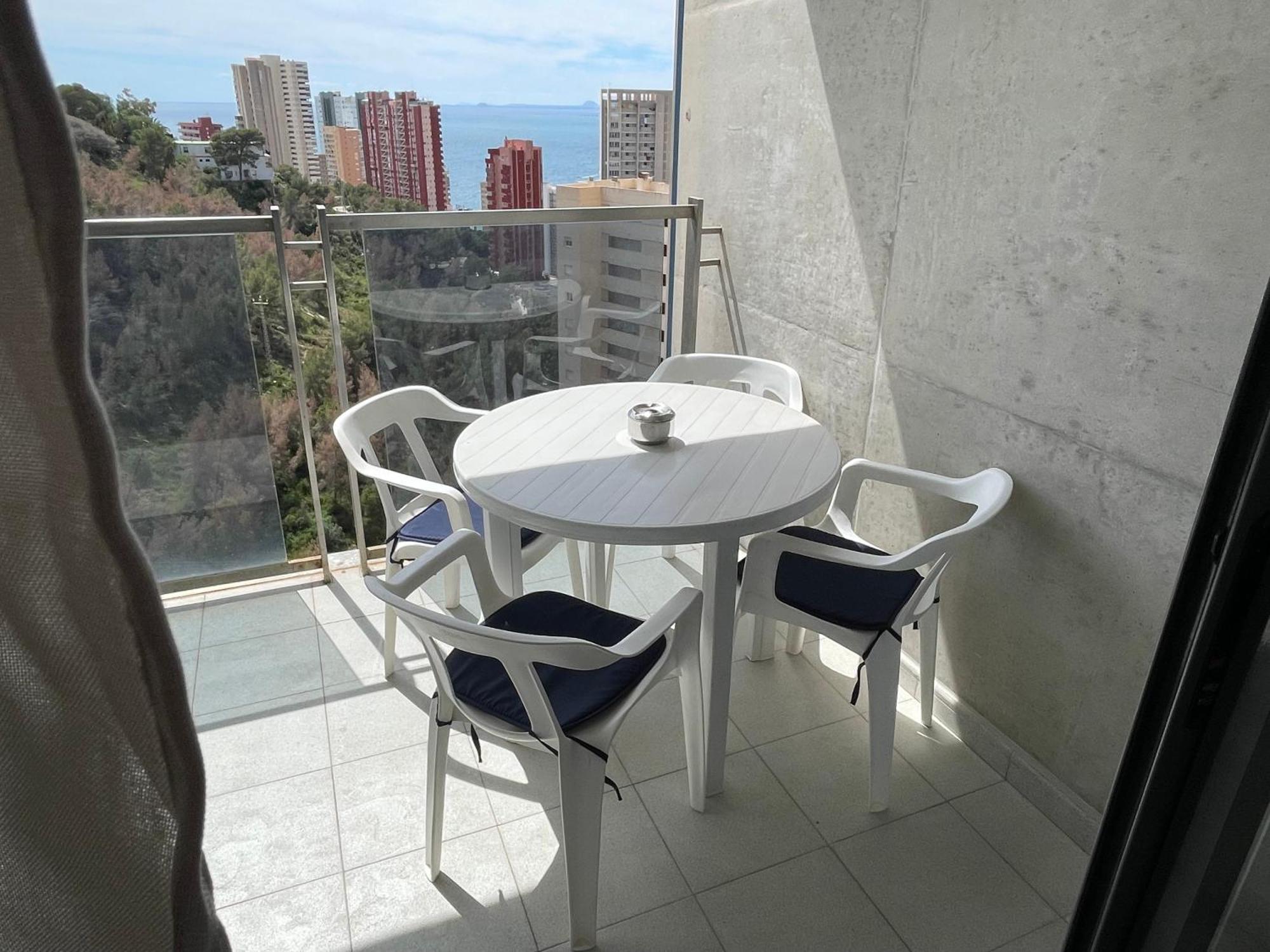 Apartamento Con Vistas Y Bien Ubicado Renovado Benidorm Dış mekan fotoğraf